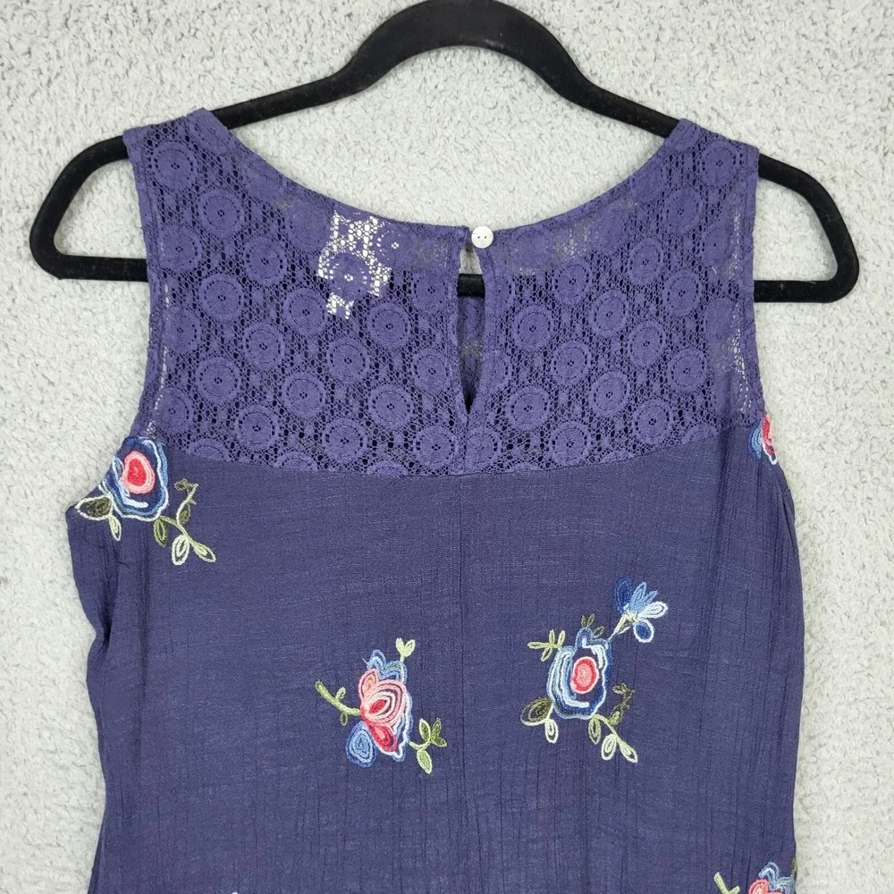Fig and Flower Anthropologie Shift Style Embroidered Women's dress Size M